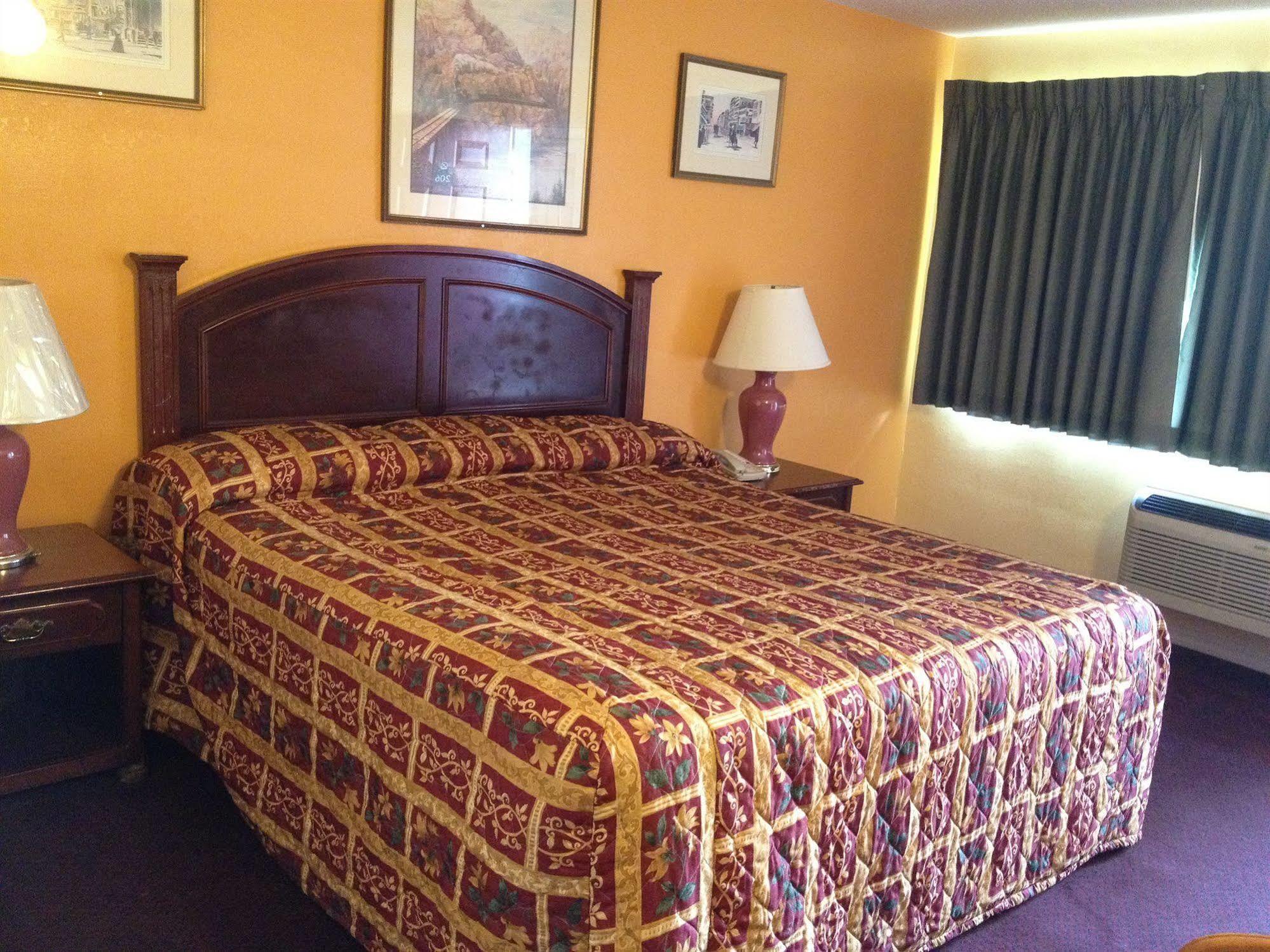 Budget Inn Of America Medford Kültér fotó